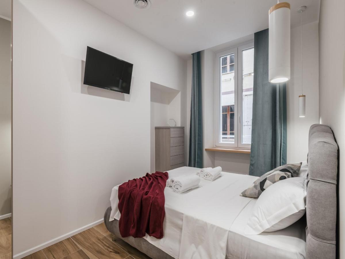 The Best Rent - Modern Three-Bedroom Apartment A Few Steps From The Colosseum Esterno foto